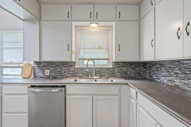 216 Bluebonnet, Marlin, TX 76661