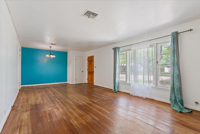 216 Bluebonnet, Marlin, TX 76661