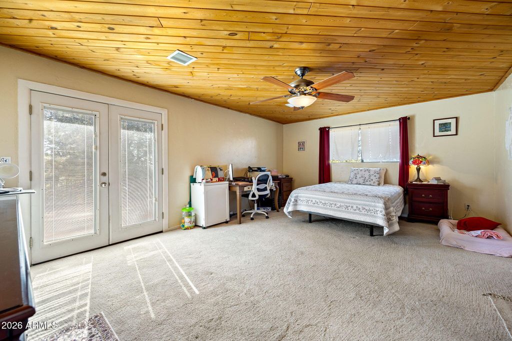 Image 13 of property listing at 420 E Owens --, Show Low, AZ 85901