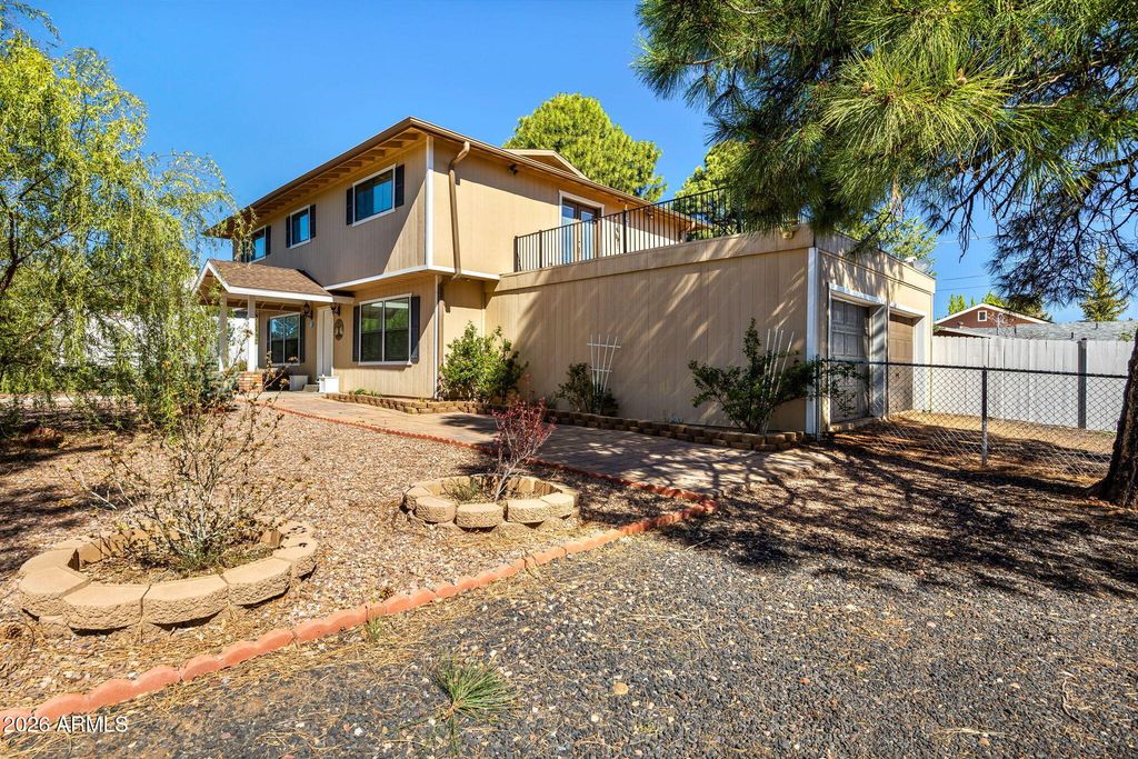 Image 2 of property listing at 420 E Owens --, Show Low, AZ 85901