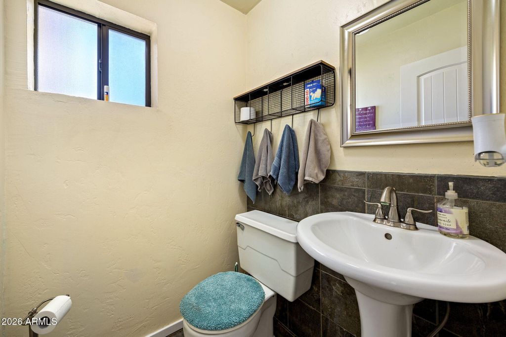 Image 21 of property listing at 420 E Owens --, Show Low, AZ 85901