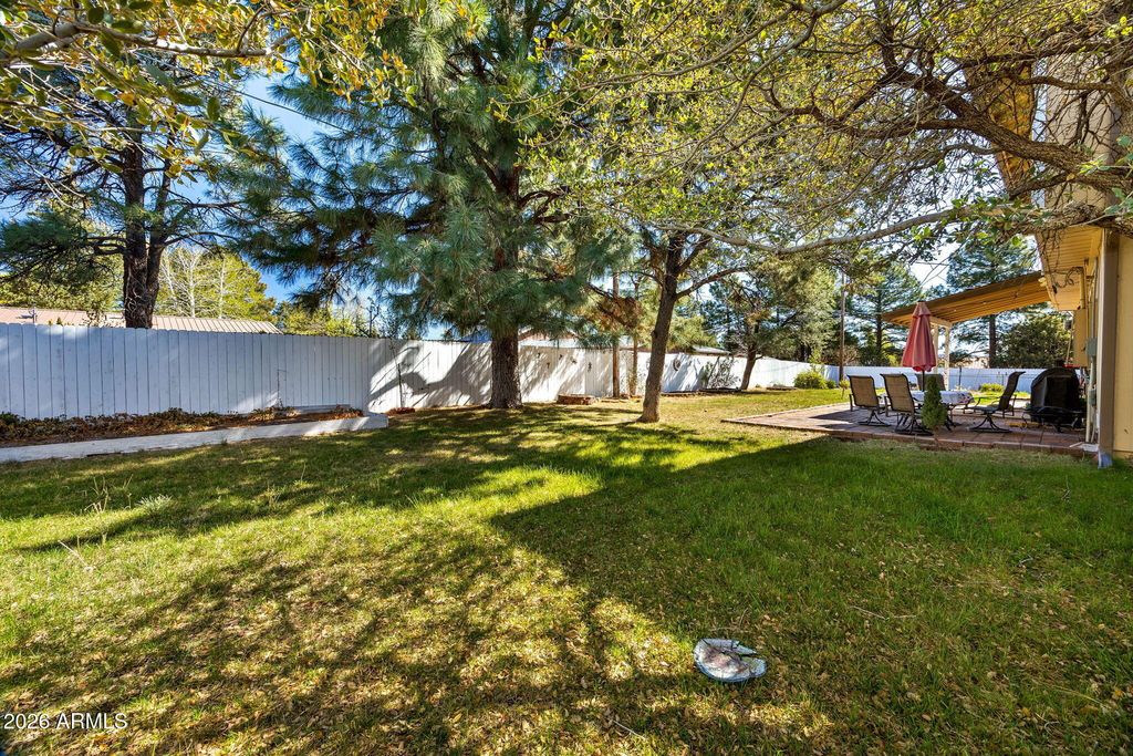 Image 29 of property listing at 420 E Owens --, Show Low, AZ 85901
