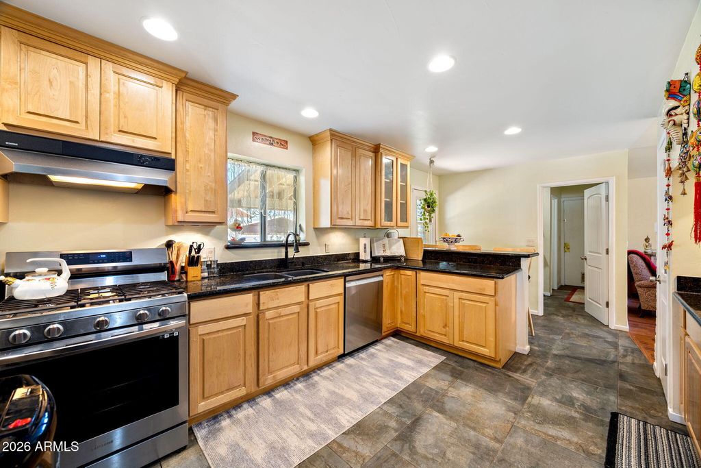 Image 9 of property listing at 420 E Owens --, Show Low, AZ 85901