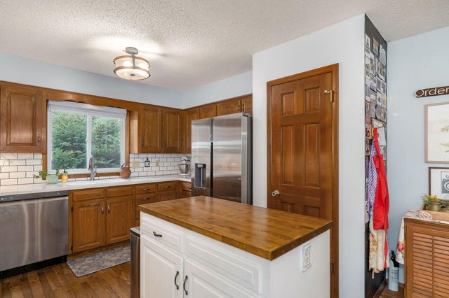 3723 E Sugar Hill Street, Springfield, MO 65809