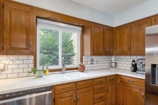 3723 E Sugar Hill Street, Springfield, MO 65809