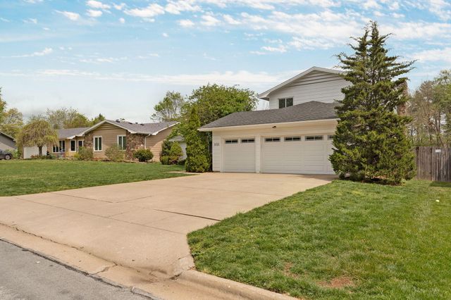 3723 E Sugar Hill Street, Springfield, MO 65809