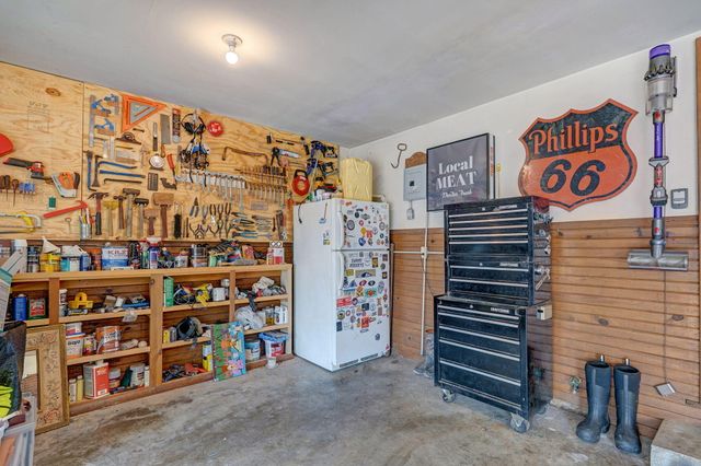 3723 E Sugar Hill Street, Springfield, MO 65809