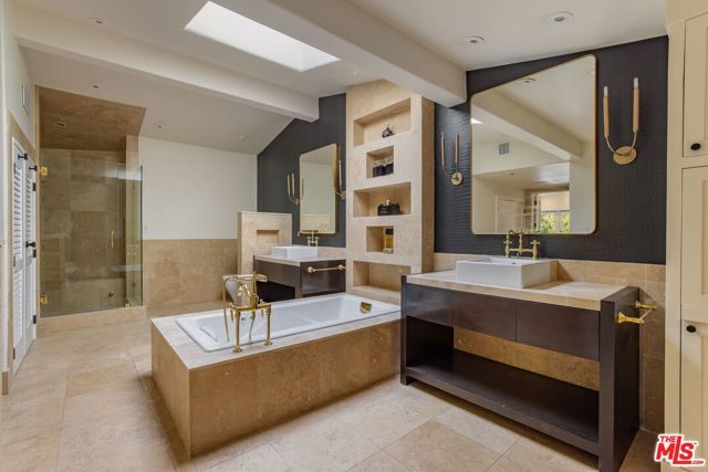 1100 Pine Drive, Beverly Hills, CA 90210