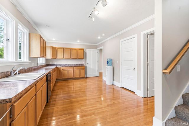 527 W Colfax Avenue, South Bend, IN 46601