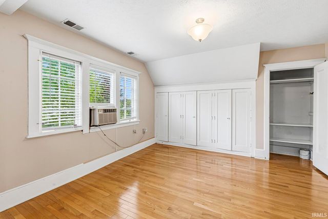 527 W Colfax Avenue, South Bend, IN 46601