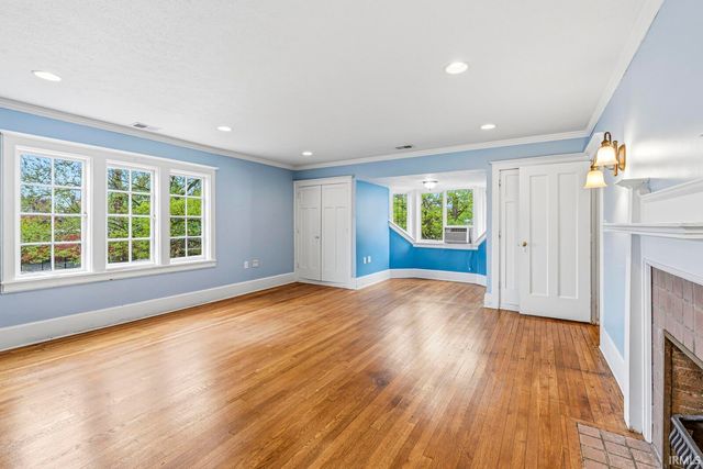 527 W Colfax Avenue, South Bend, IN 46601
