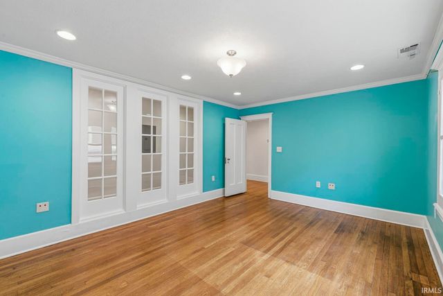 527 W Colfax Avenue, South Bend, IN 46601