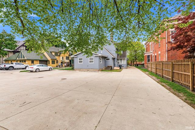 527 W Colfax Avenue, South Bend, IN 46601