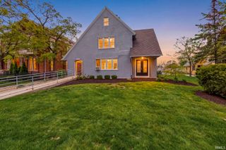 527 W Colfax Avenue, South Bend, IN 46601