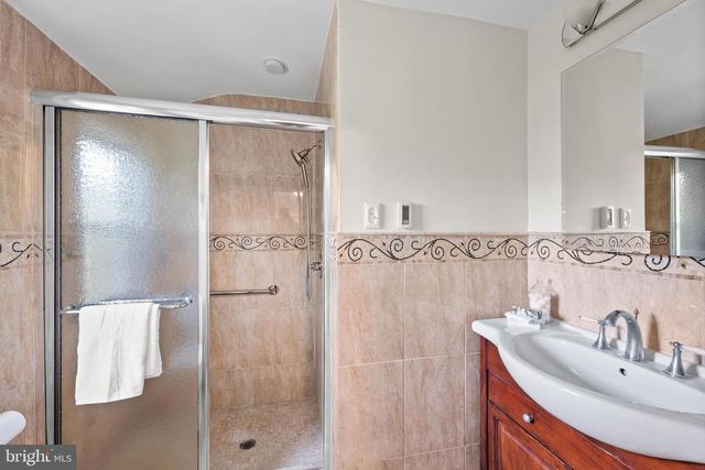 7510 WYNDALE RD, Chevy Chase, MD 20815