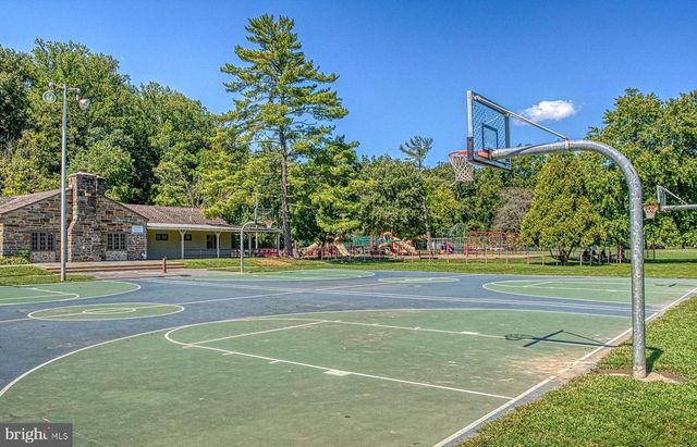 7510 WYNDALE RD, Chevy Chase, MD 20815