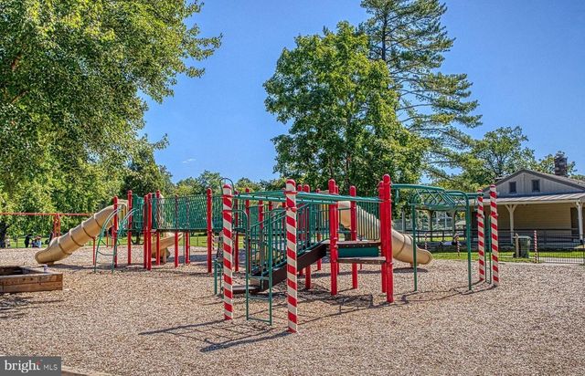 7510 WYNDALE RD, Chevy Chase, MD 20815