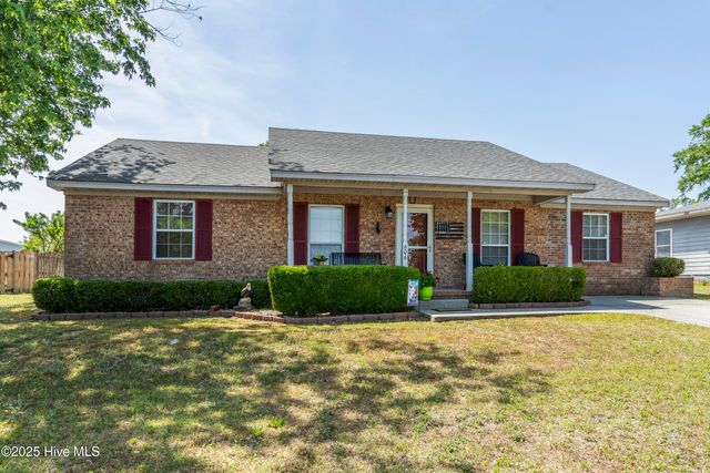 606 Manassas Drive, Wilmington, NC 28409