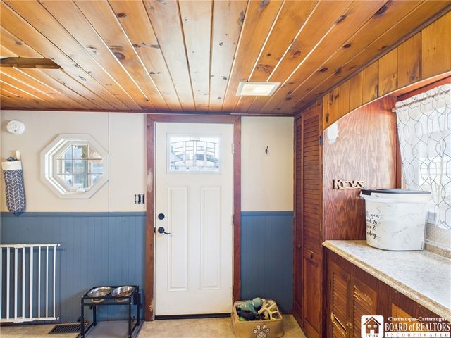 485 Derrick Road, Foster Town, PA 16701