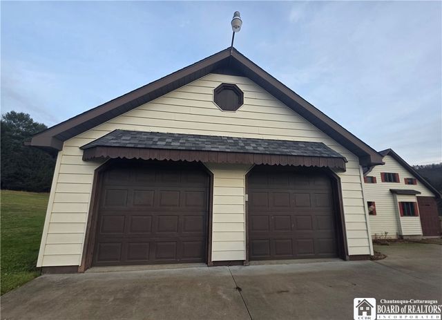 485 Derrick Road, Foster Town, PA 16701