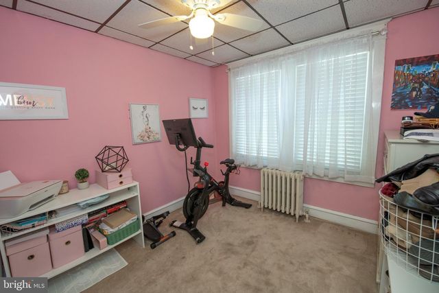 105 WAYNE AVE, Springfield, PA 19064