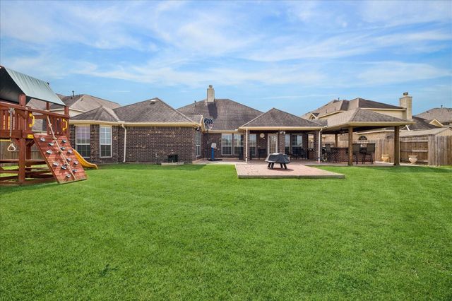 20318 Sedona Oaks Drive, Cypress, TX 77433