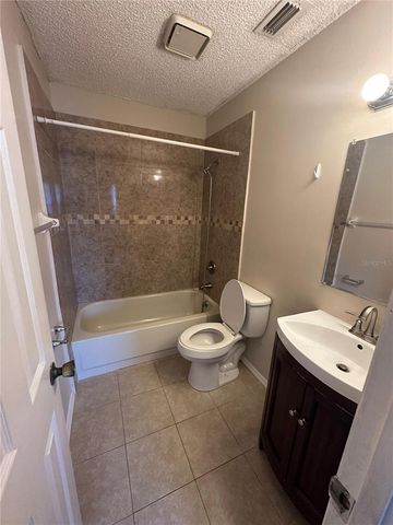 6274 WHISPERING WAY 130, Orlando, FL 32807