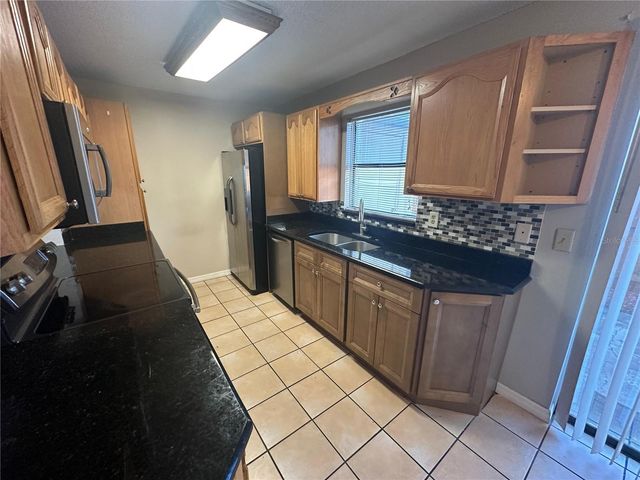 6274 WHISPERING WAY 130, Orlando, FL 32807