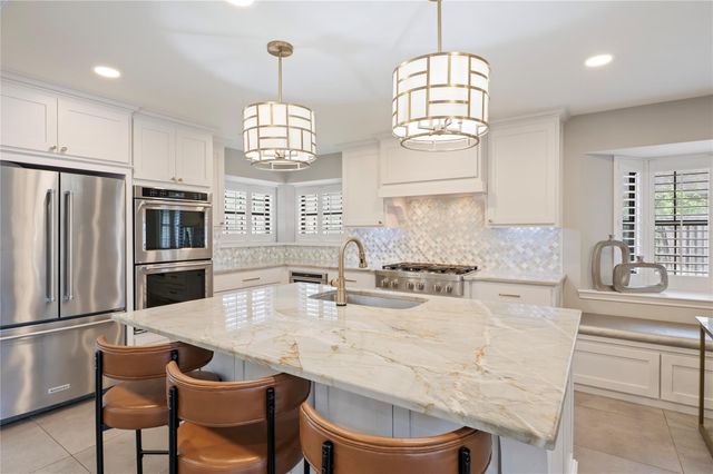 2711 Bent Tree Trail, League City, TX 77573