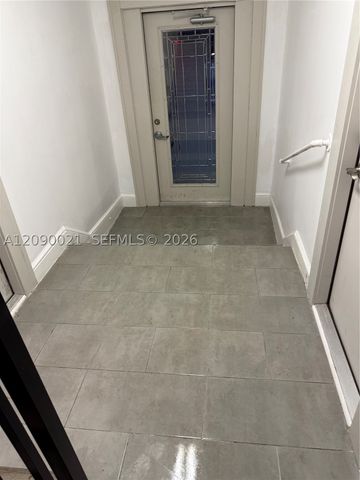 2020 Washington St 4, Hollywood, FL 33020