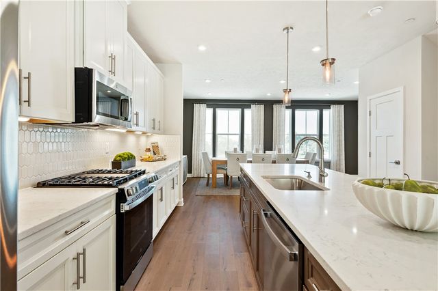 111 Breckenridge Court, Cranberry Twp, PA 16066