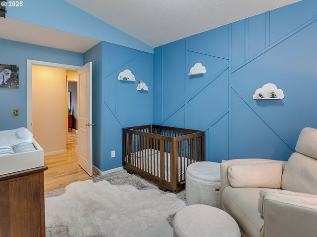 16685 Sw BASELINE Rd, Beaverton, OR 97006
