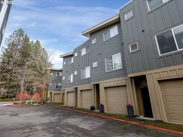 16685 Sw BASELINE Rd, Beaverton, OR 97006