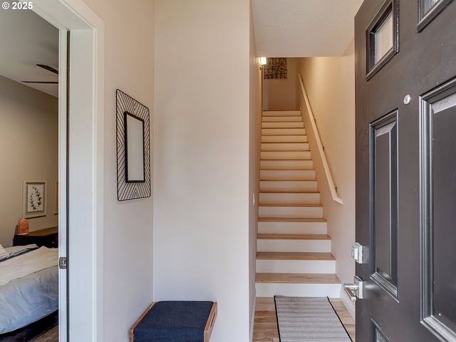 16685 Sw BASELINE Rd, Beaverton, OR 97006