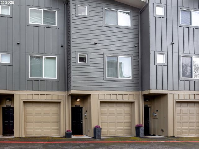 16685 Sw BASELINE Rd, Beaverton, OR 97006