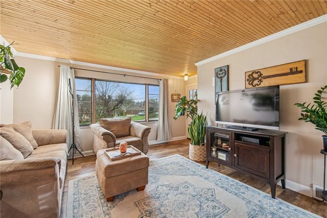 2064 State Route 130, Penn Twp, PA 15644