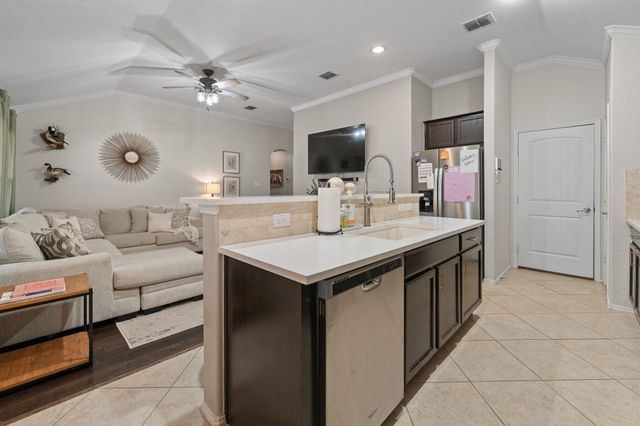 425 Peach Lane, Burleson, TX 76028