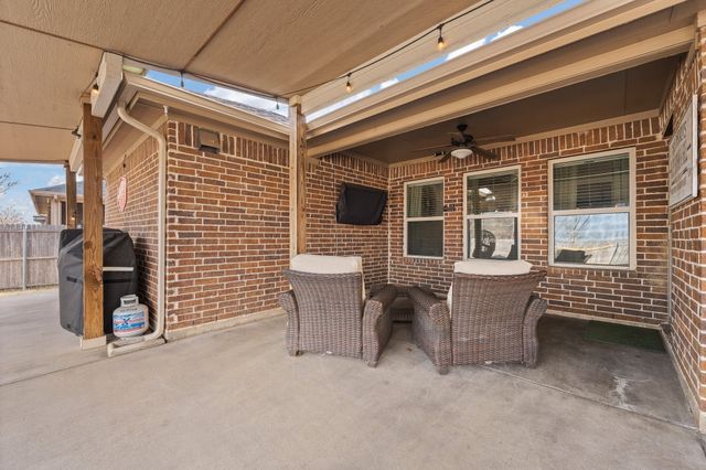 425 Peach Lane, Burleson, TX 76028