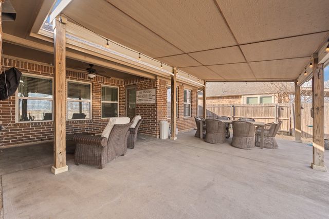 425 Peach Lane, Burleson, TX 76028