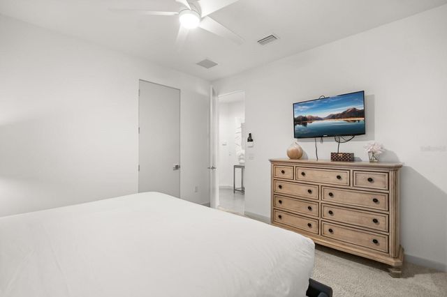 1216 CASTLE PINES COURT, Reunion, FL 34747