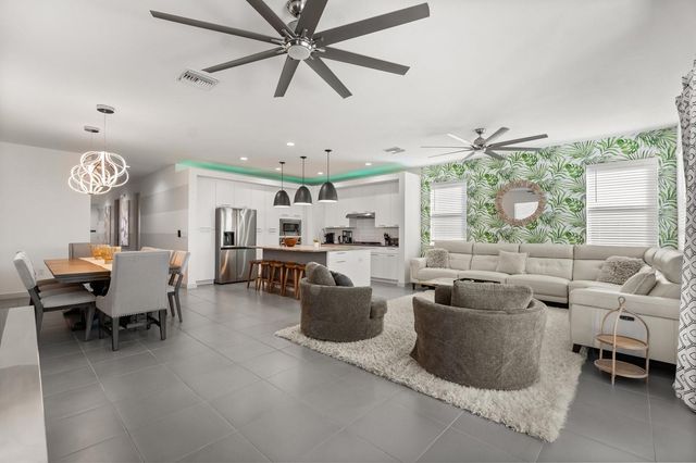 1216 CASTLE PINES COURT, Reunion, FL 34747