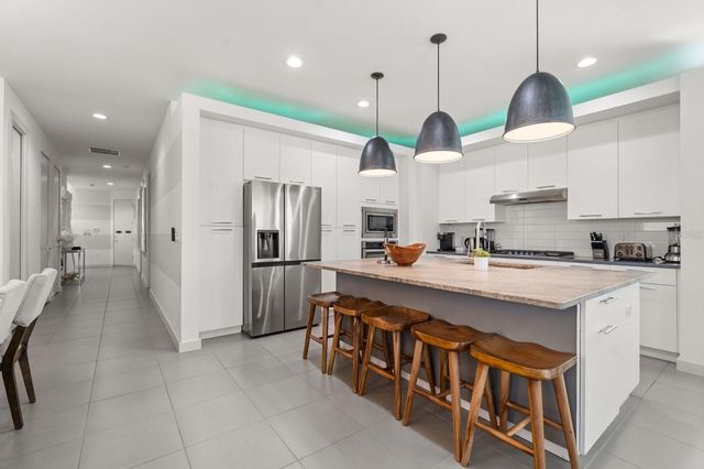 1216 CASTLE PINES COURT, Reunion, FL 34747