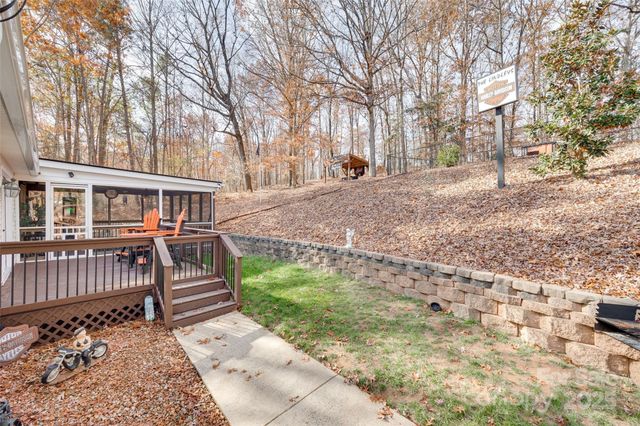 126 Catawba Winds Drive, Belmont, NC 28012