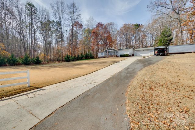 126 Catawba Winds Drive, Belmont, NC 28012