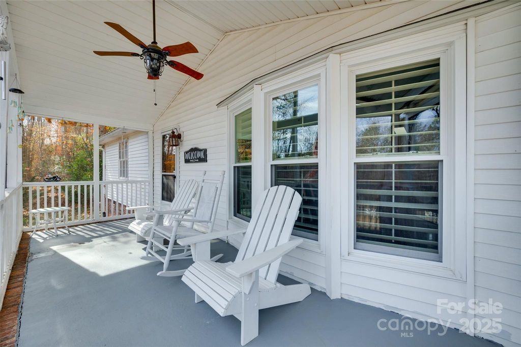 126 Catawba Winds Drive, Belmont, NC 28012