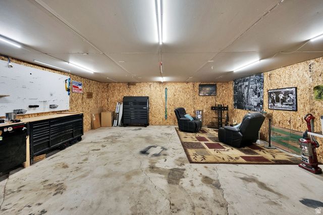 1216 E CRANDALL AVE, Salt Lake City, UT 84106