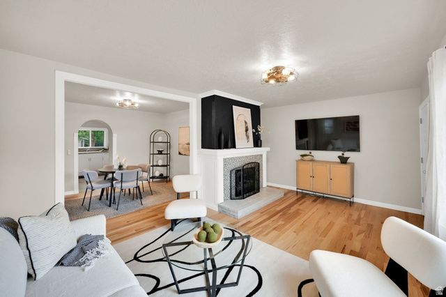 1216 E CRANDALL AVE, Salt Lake City, UT 84106