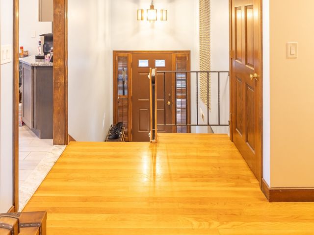 1187 South St., Needham, MA 02492