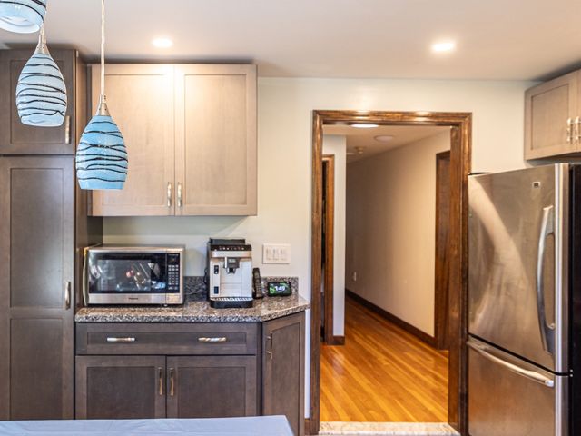 1187 South St., Needham, MA 02492