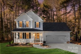8748 Oldenburg Drive, Mount Pleasant, NC 28124